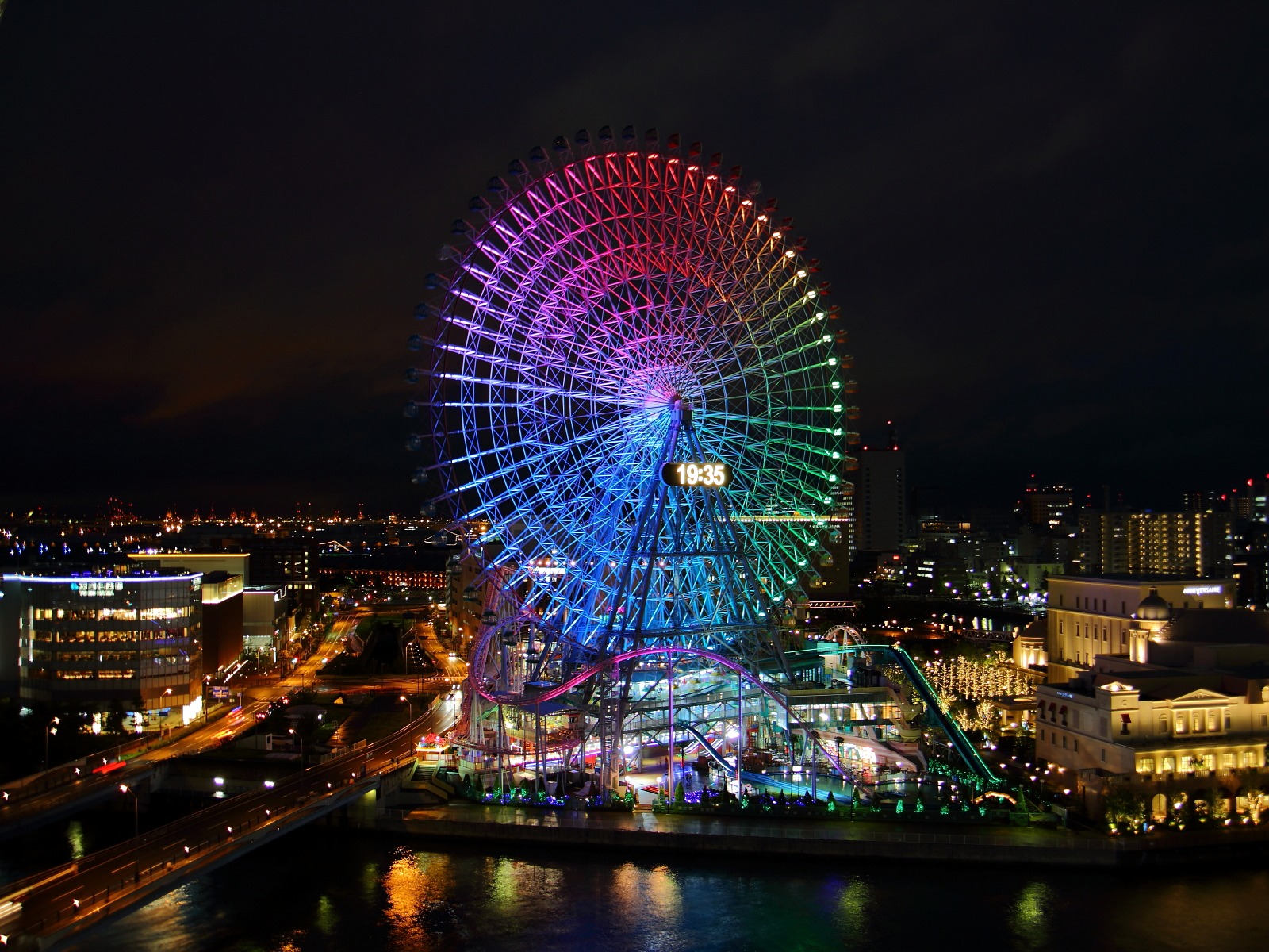 横浜夜景 横浜散歩19 みなとみらい２１ 横浜ベイホテル東急夜景写真
